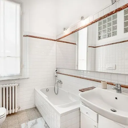 Villinoauroraxl 5terre Near The Station Apartment La Spezia