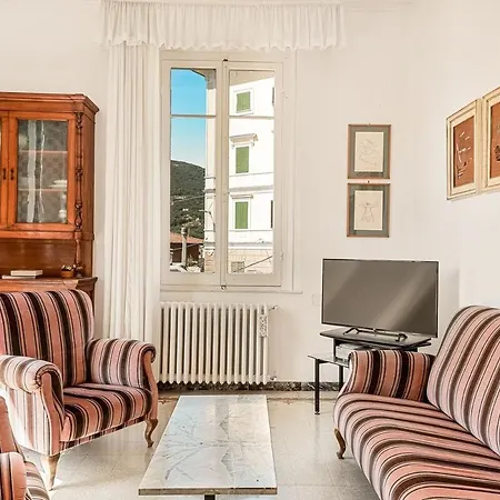 Villinoauroraxl 5terre Near The Station Apartment